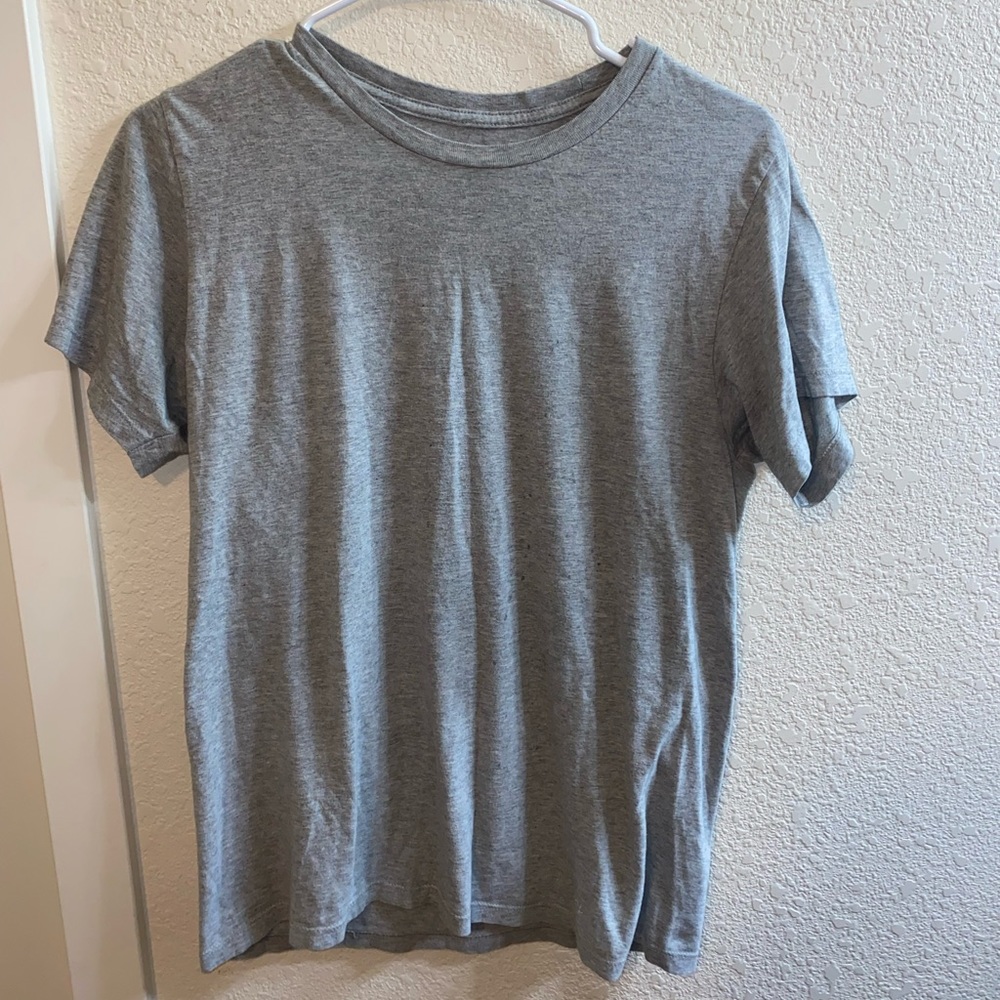 Calvin Klein - Grey Tshirt with ‘ck’ in Corner
